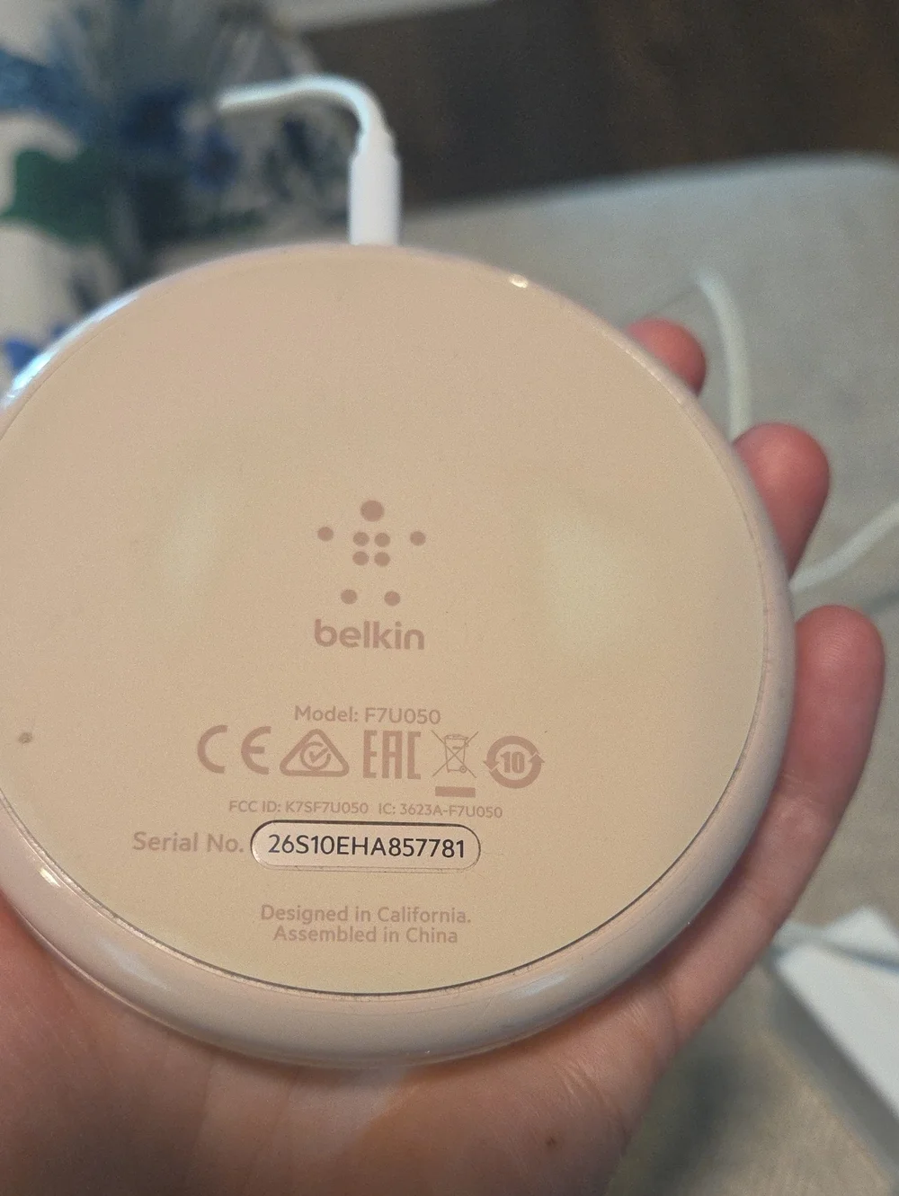Belkin Pink Wireless Phone Charger F7U050